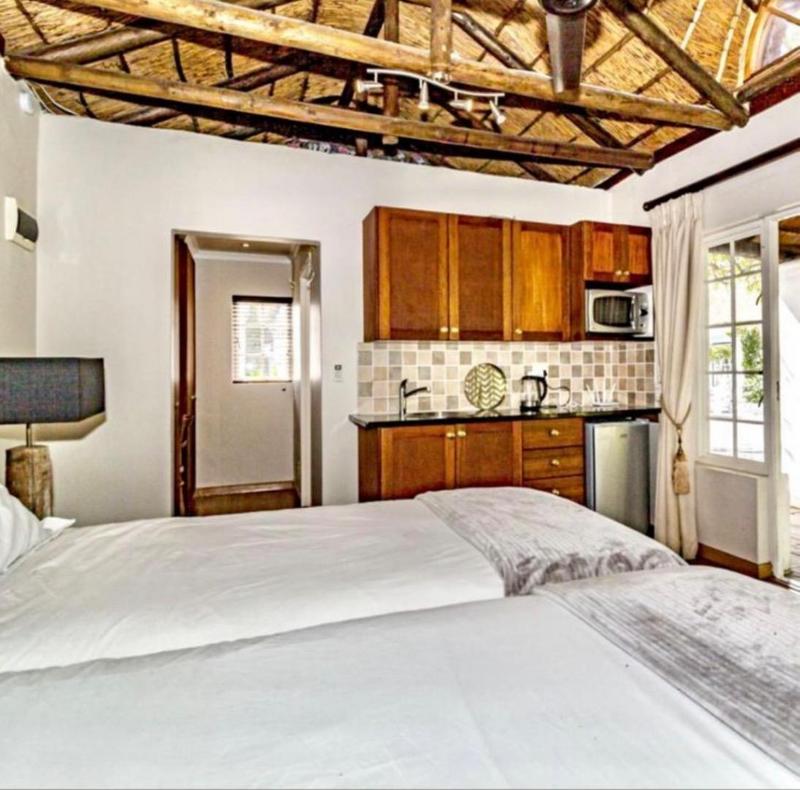 To Let 1 Bedroom Property for Rent in Parel Vallei Western Cape